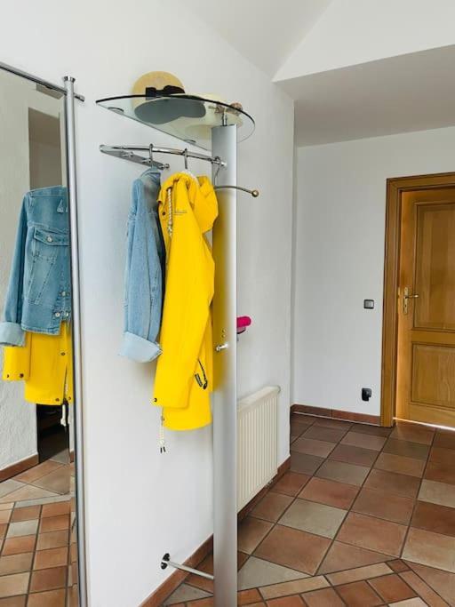 Moderne Ferienwohnung Mit Sonnenbalkon In Fretter Finnentrop Exteriör bild
