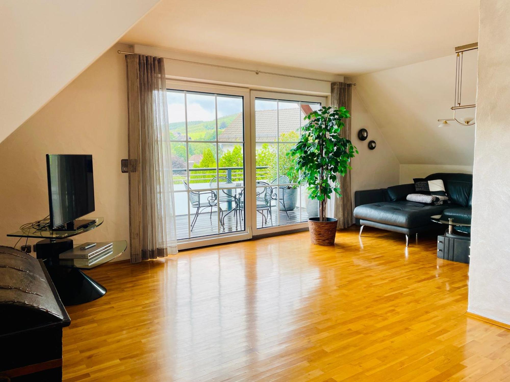 Moderne Ferienwohnung Mit Sonnenbalkon In Fretter Finnentrop Exteriör bild