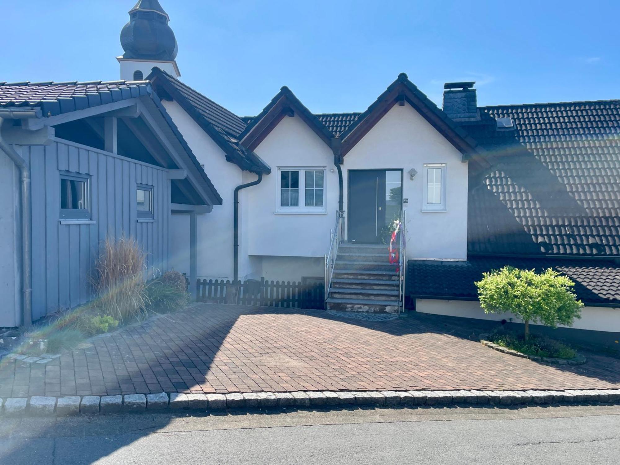 Moderne Ferienwohnung Mit Sonnenbalkon In Fretter Finnentrop Exteriör bild